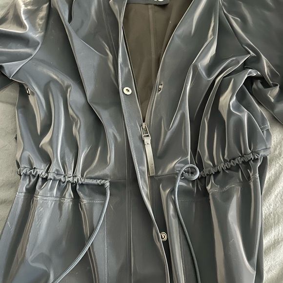 RAINS long rain jacket - Picture 3 of 3